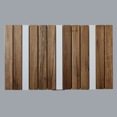 Geïsoleerde geprofileerde panelen met hout
